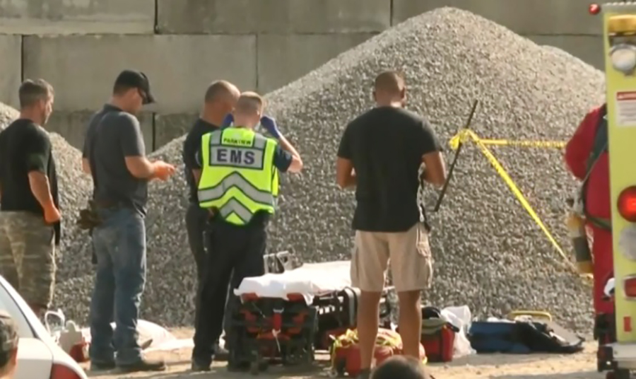 3 sewer workers die after becoming trapped in Indiana manhole