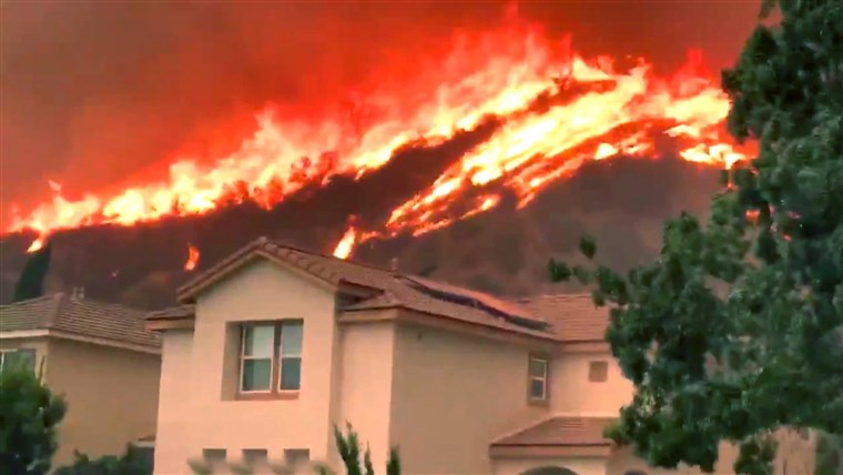 News without politics Wold fire in los Angeles 