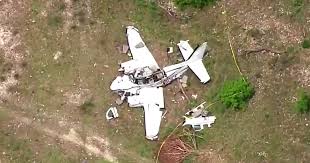 FAA: 3 dead, 1 critically injured in plane crash in Bryan, Texas