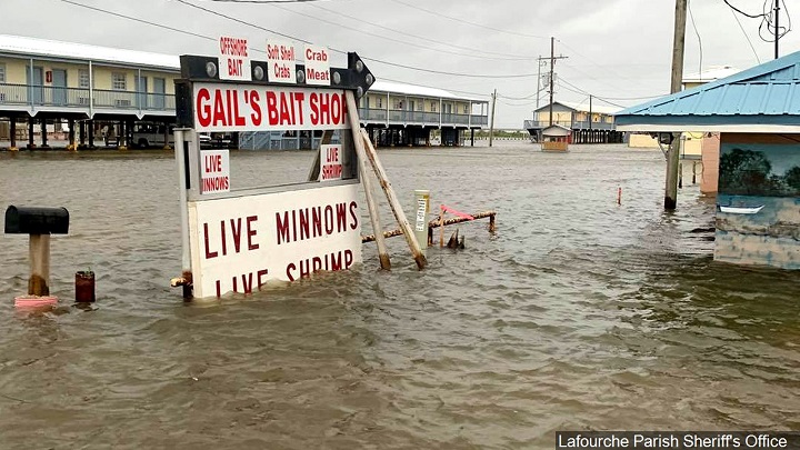 News without politics Hurricane laura damage