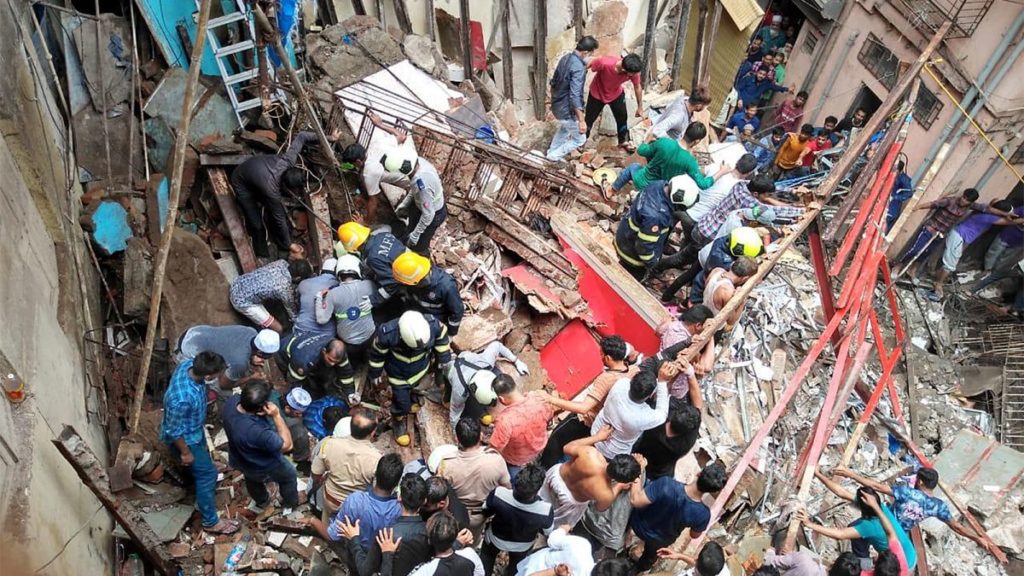 Building Collapse Near Mumbai Non political News without politics 