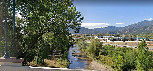 Police find missing hikers shot dead near Santa Fe Trail