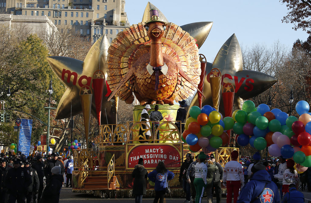 Macy's Day Parade - Santa Claus Won't Be Coming, to flagship store in New York City, unbiased news stories