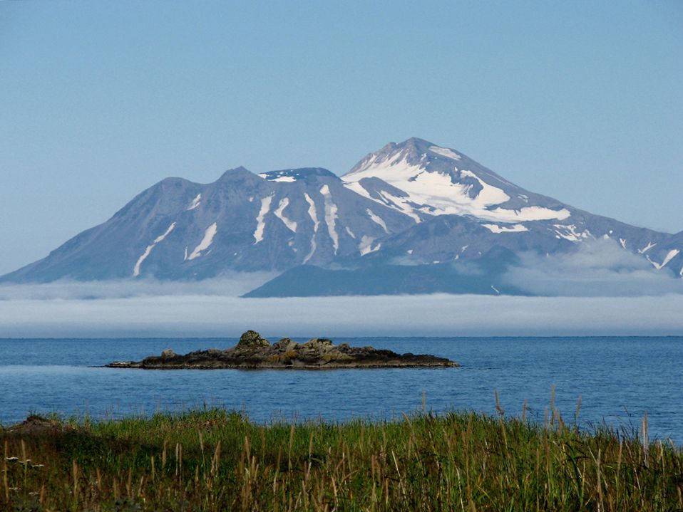 non political news, Aleutian Islands, earthquake Alaska, follow News Without Politics 