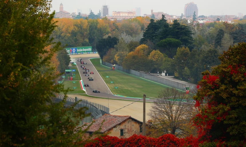 Lewis Hamilton wins Emilia Romagna GP