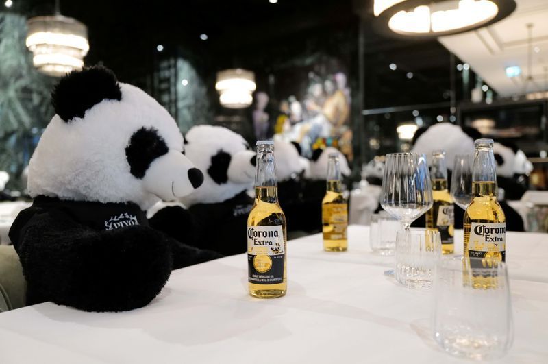 Restaurant bears out pandemic-furry customers, stay up to date on more odd and amusing non political news stories, News Without Politics, pandas