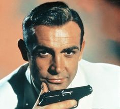Sir Sean Connery: James Bond actor dies, 90