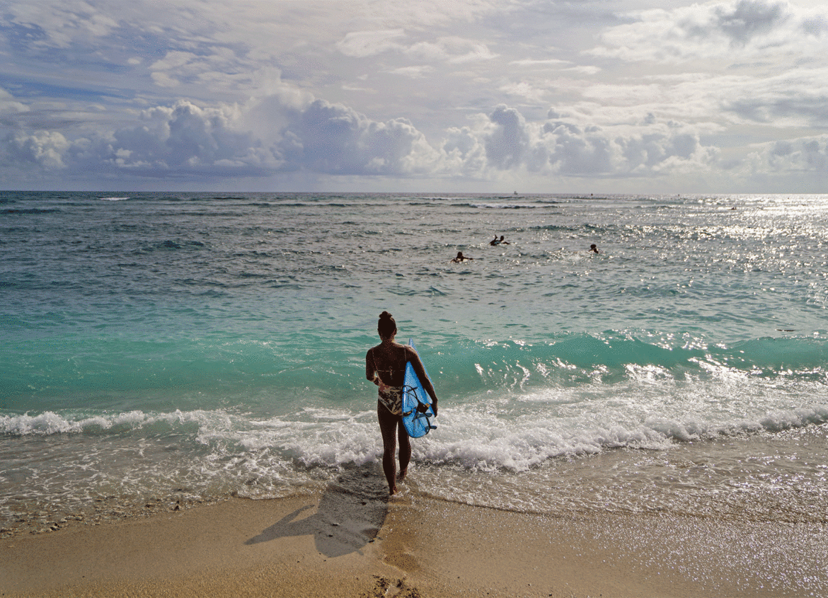 Hawaii Visitors Can Now Score a Free Hotel Night in Exchange for Volunteer Work