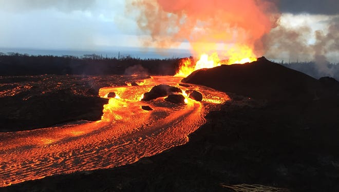 Non political news Kilauea volcano erupts on Hawaii’s Big Island unbiased news source 