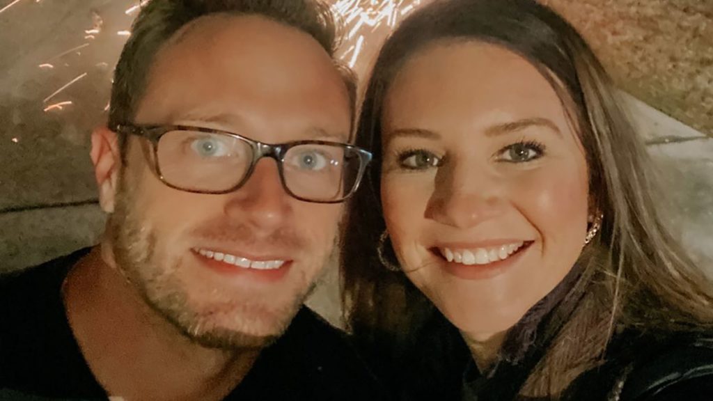 Outdaughtered star Danielle Busby hospitalized, stay updated with news other than politics, follow News Without Politics, NWP, entertainment unbiased news