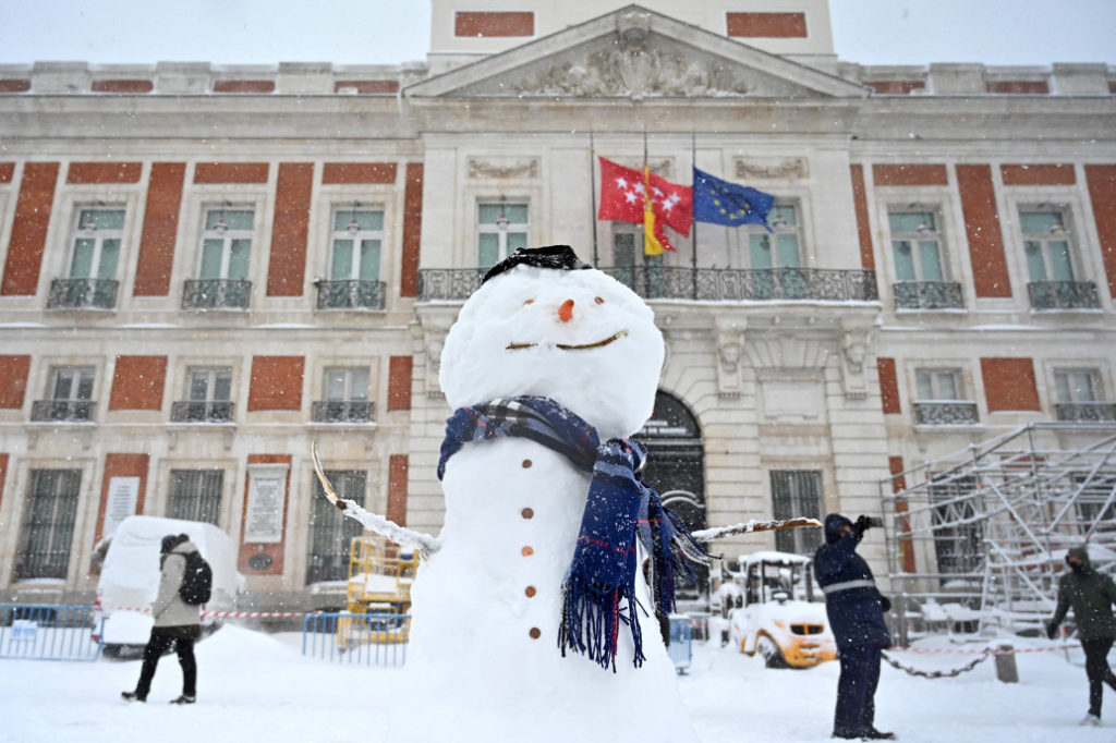 madrid snowstorm Online news without politics News without politics totally unbiased news News without politics nopo News without politics Nonpartisan Non political Unbiased