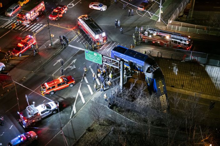 NYC Bus dangles off overpass News without media bias News bias Void of bias Non political news today Non Political news today Non Political news of the day News other than politics Non political News without politics Totally unbiased news