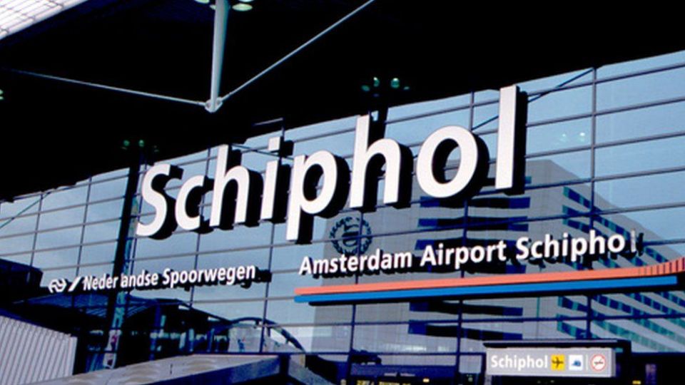 amsterdam airport news other than politics