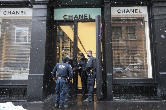 Chaotic daytime armed robbery-NYC Chanel store!, Chanel, Soho store, follow News Without Politics, non political news source. unbiased news, NWP