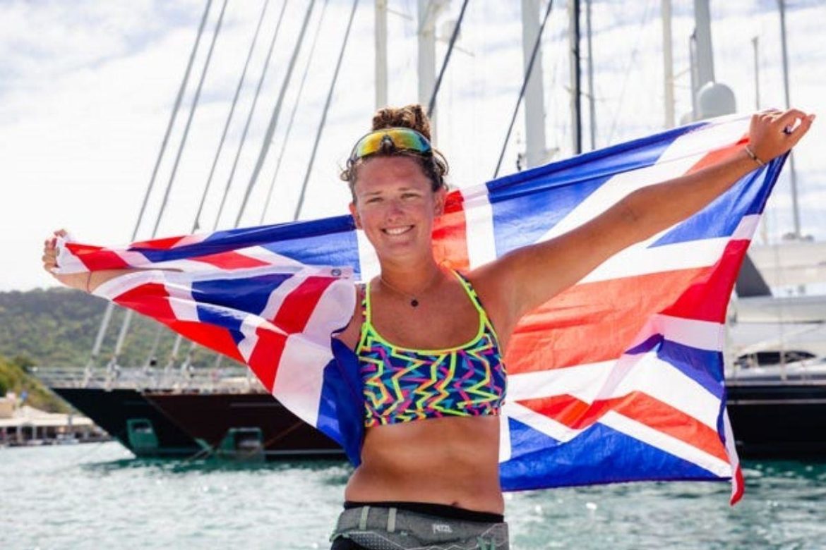 Youngest woman, 21, to row solo across ocean