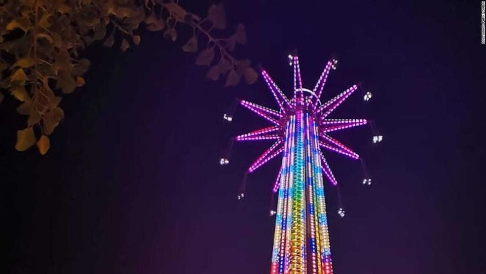 World's Tallest Swing Ride Debuts in Dubai, NWP, follow News Without Politics, amusement park, Dubai, most amazing no politics news site