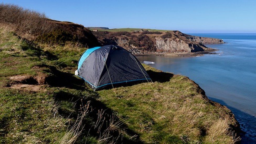 Family camping on cliff edge: a lockdown breach