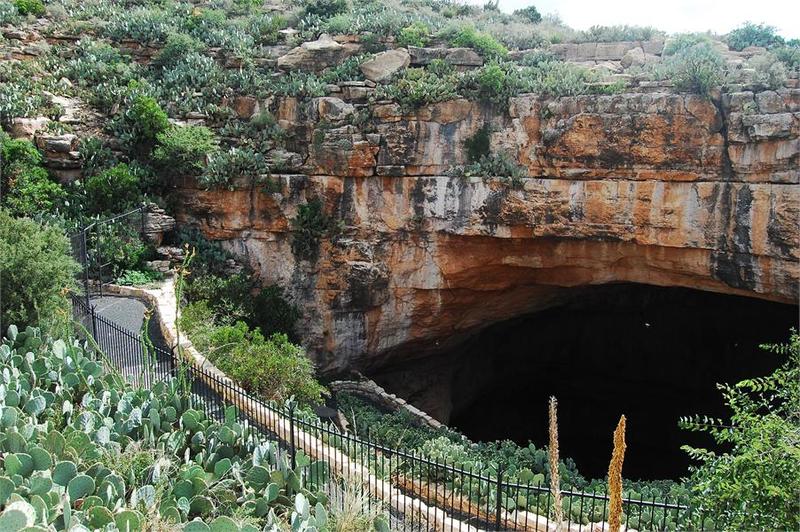 Carlsbad Caverns: a 2021 must-see bucket list item, follow News Without Politics, NWP, stay updated on more travel news without politics, no bias