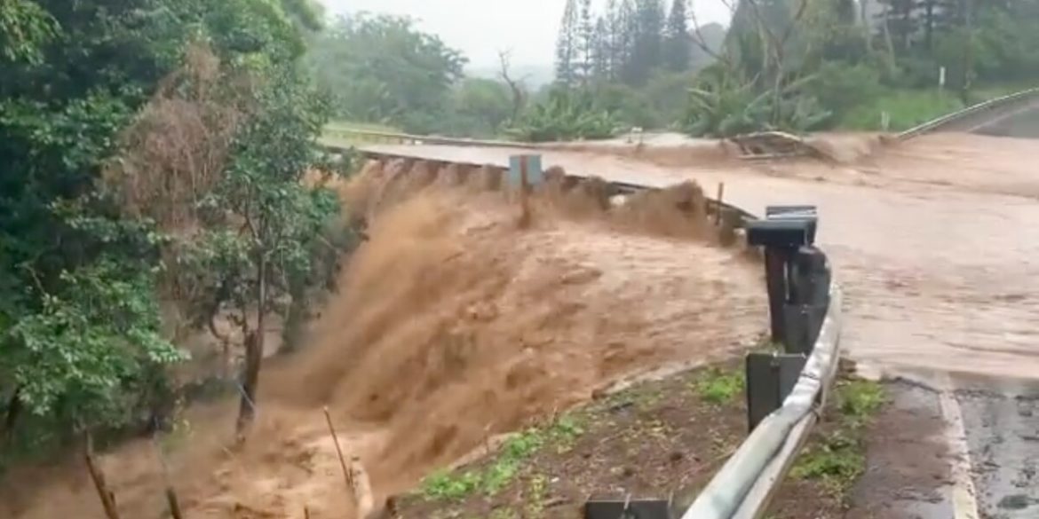 Evacuations in Hawaii as dam overflows