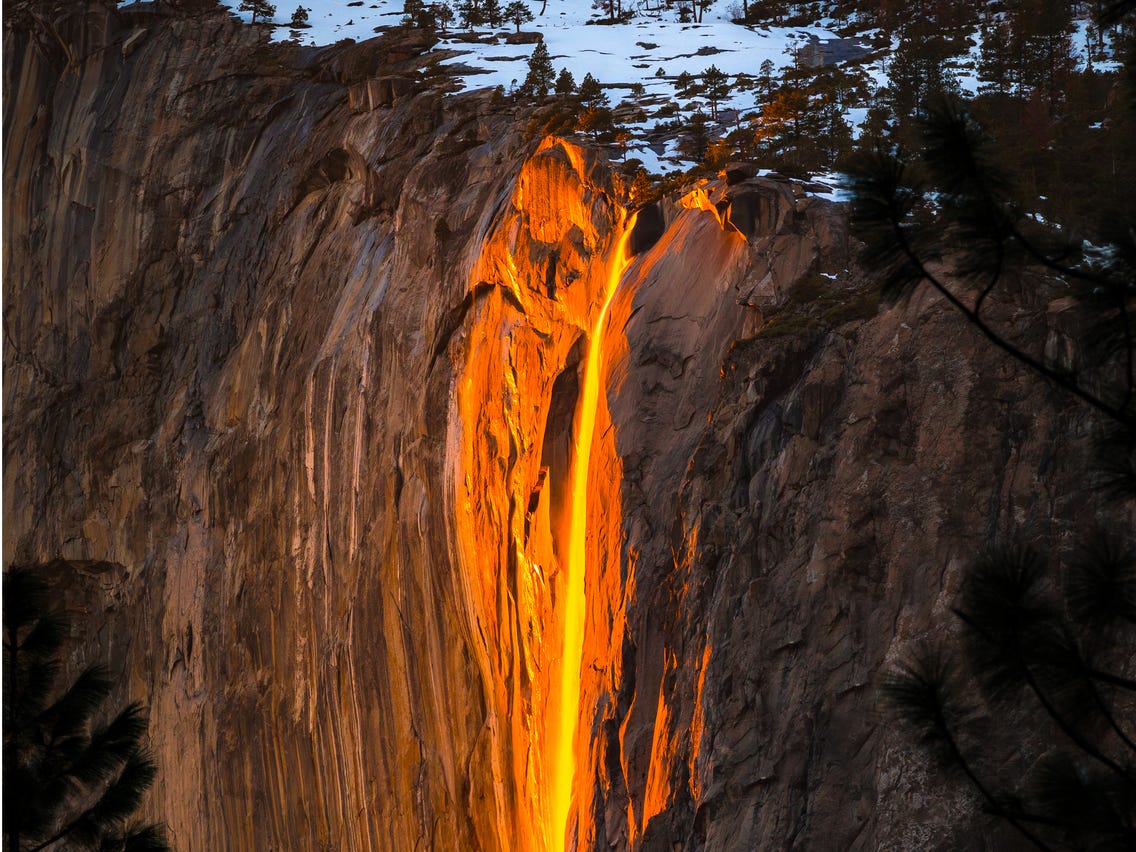 Stunning Photos: ‘Firefall’-Yosemite National Park
