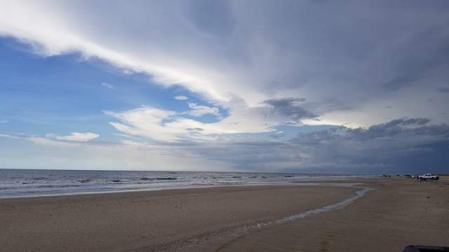 Bundles of cocaine washing ashore in Texas