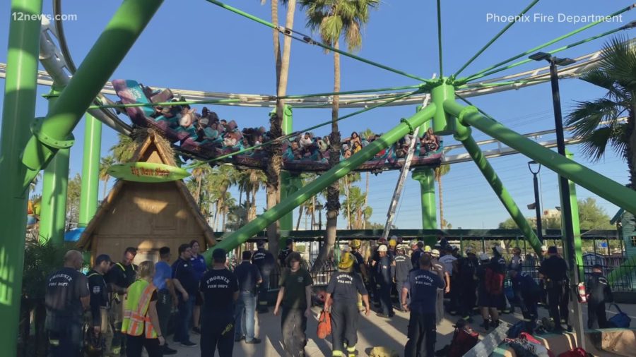 22 people stuck on stalled roller coaster