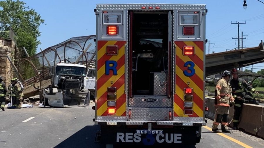 DC pedestrian bridge collapse injures 6