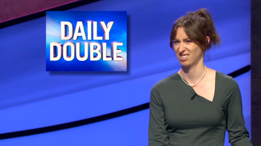 Watch ‘Jeopardy!’ contestant’s facial expressions…