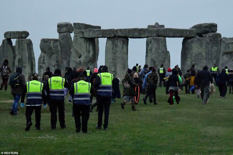 Stonehenge non political news  