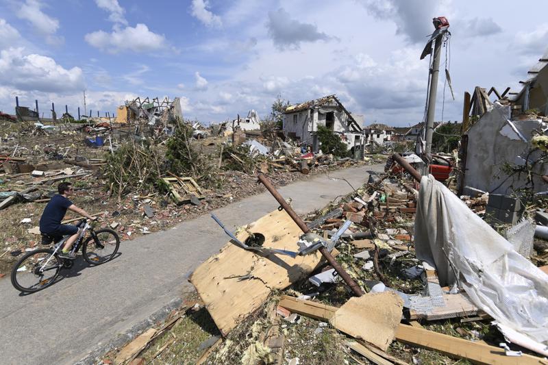 tornado in czech  best news Least biased news-Neutral news-Totally unbiased news without politics-Unbiased news sources-News without bias or influence-news without political persuasion-News that is totally unbiased-Non Partisan non political news-Unbiased