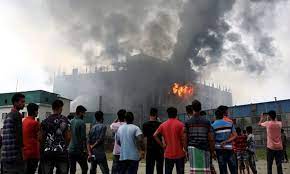 Massive fire at Bangladesh factory – 52 dead