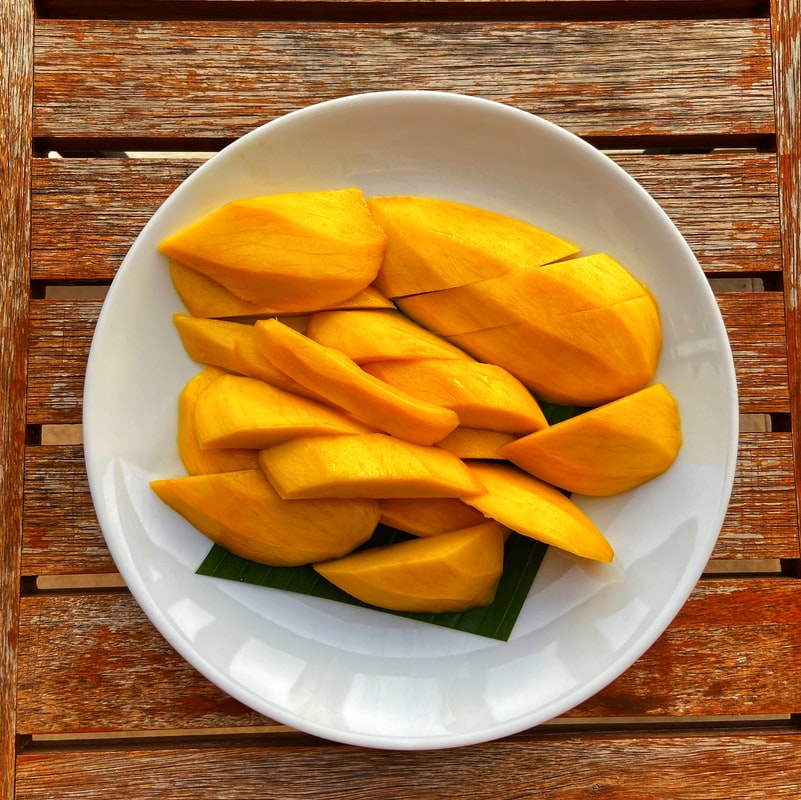 Mangoes: Enjoy The Health Benefits in Peak Season , follow News Without Politics, NWP, mango, fruit, fruit season, reliable non political news source