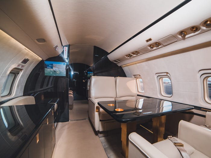 Private jets that cost as low as $450.00?