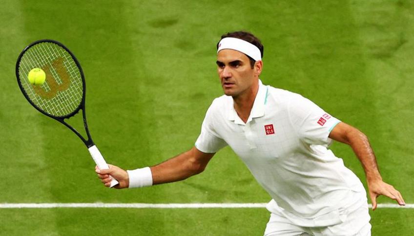 Champion Roger Federer Loses in Quarterfinals