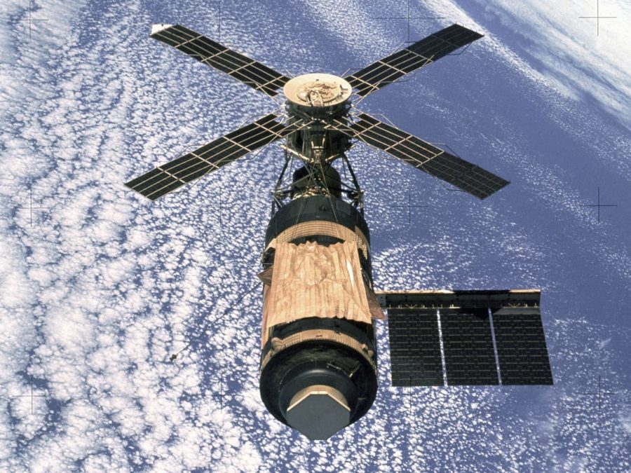 Skylab space station crashes to earth-today in history