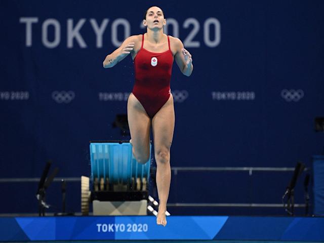 Diver scores 0 with feet-first flop at Olympics