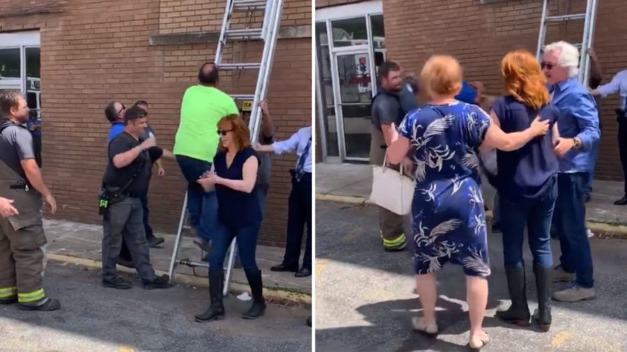 Emergency workers rescue Reba McEntire after staircase collapsed , reliable news other than politics, News Without Politics