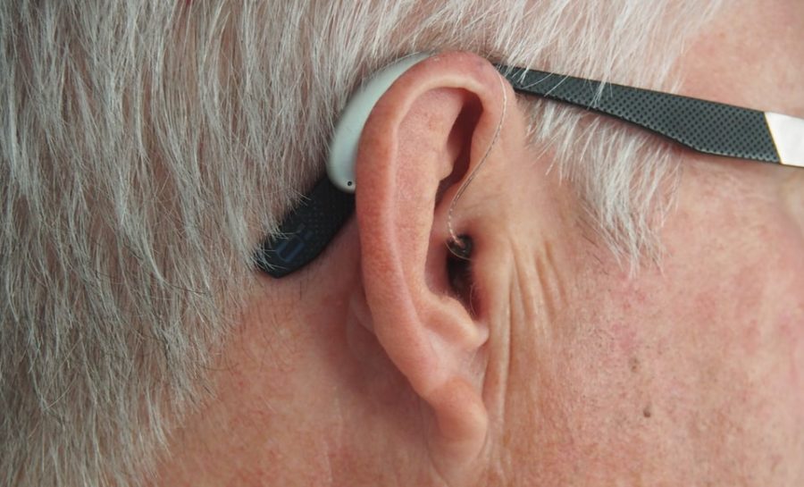 Is there a link between hearing loss and dementia?